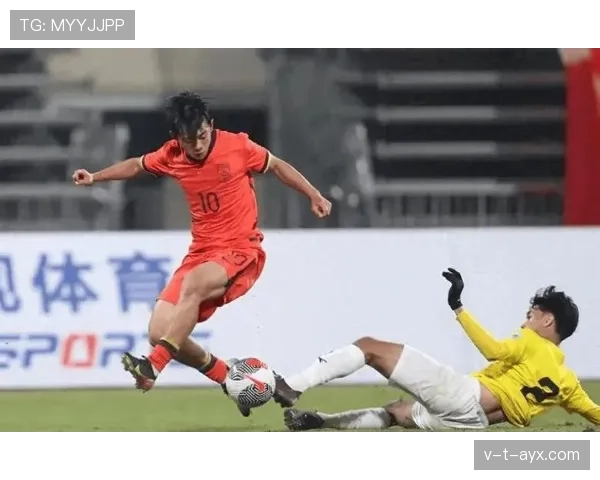 中国男足亚洲杯突围无望，主帅面临巨大压力