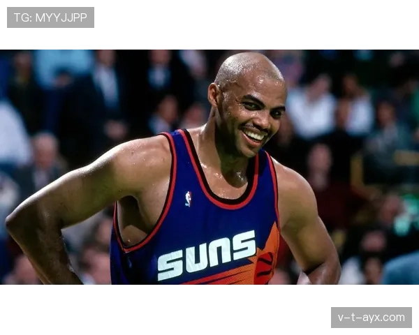 巴克利圆脸绰号引热议 球迷热议明星脸背后趣事