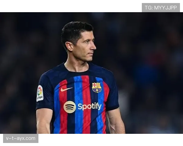 孙在社交媒体影响力激增，引发足球界广泛关注