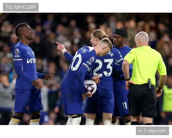 英超卡巴雷逆风翻盘，新星闪耀助球队逆转取胜