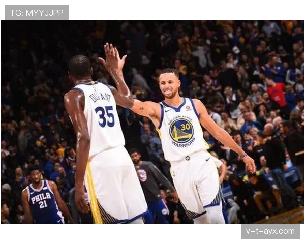 阿尔瓦雷斯 vs 伊萨克：技术流中锋的进攻效率与战术适配